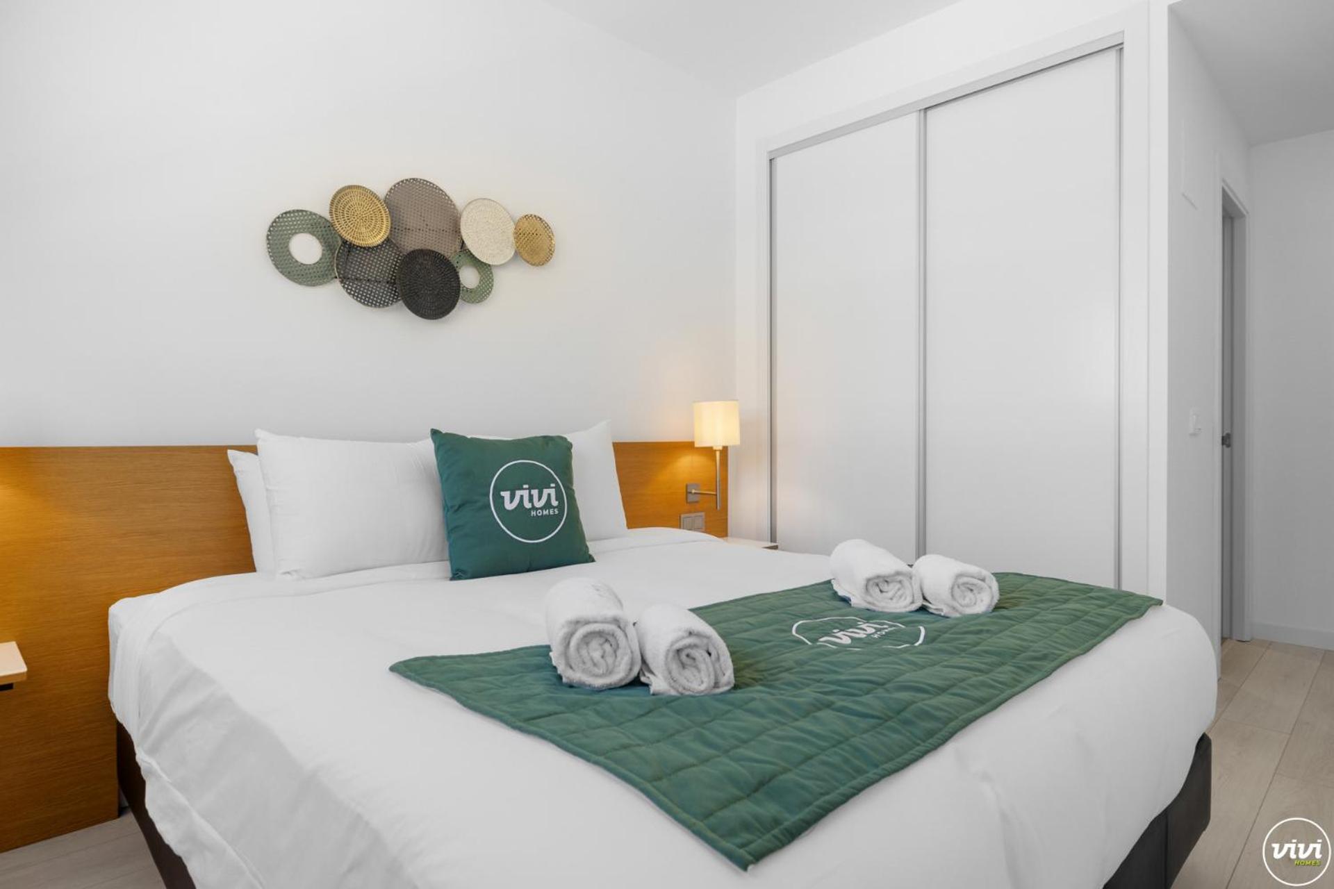Vivi Homes - Santangelo Pool, Terrace & Sea View Benalmadena
