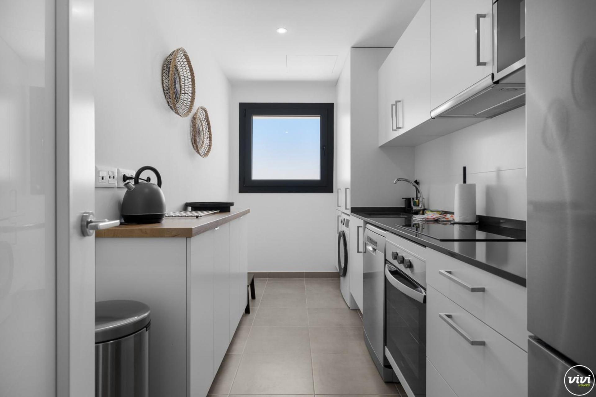 Vivi Homes - Santangelo Pool, Terrace & Sea View Apartment Benalmadena