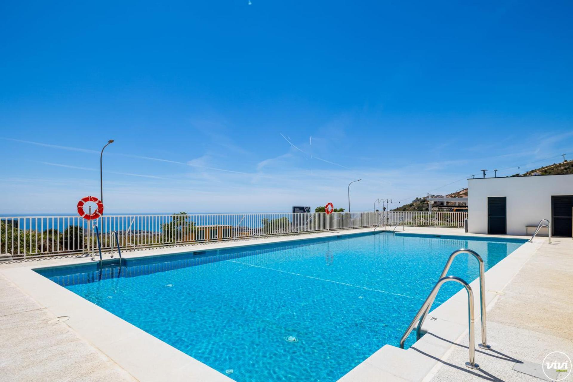 Vivi Homes - Santangelo Pool, Terrace & Sea View