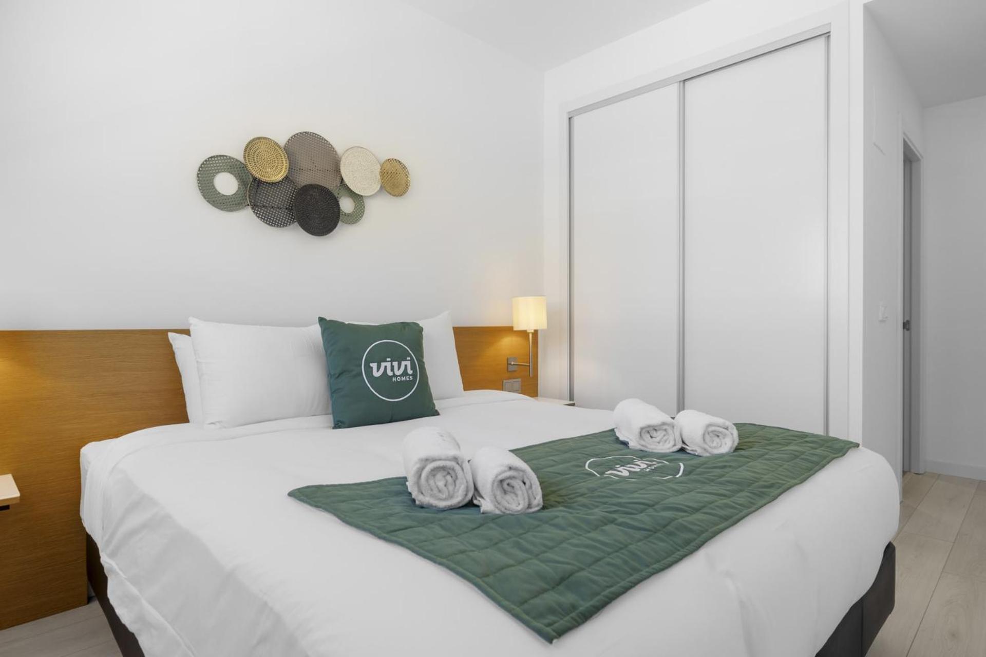 Vivi Homes - Santangelo Pool, Terrace & Sea View *